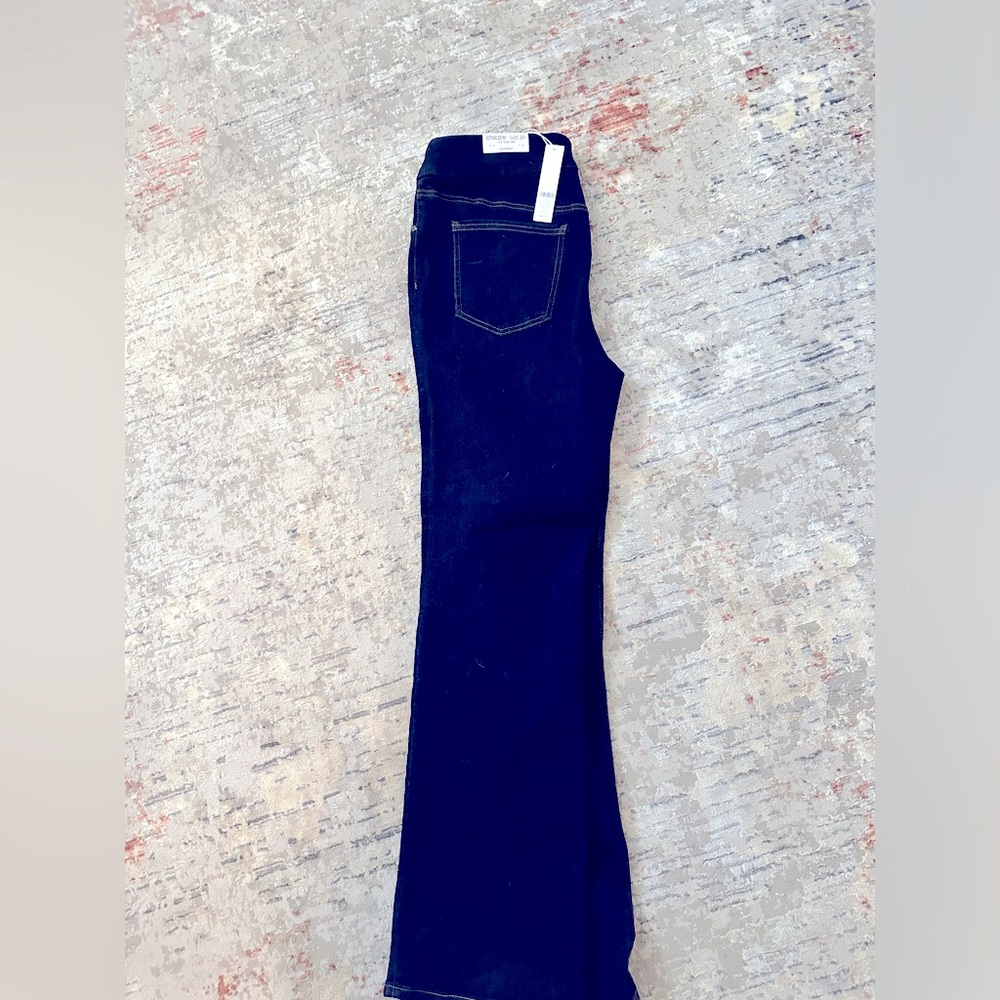 Chicos Denim Bootcut Jegging in Ranier Rinse